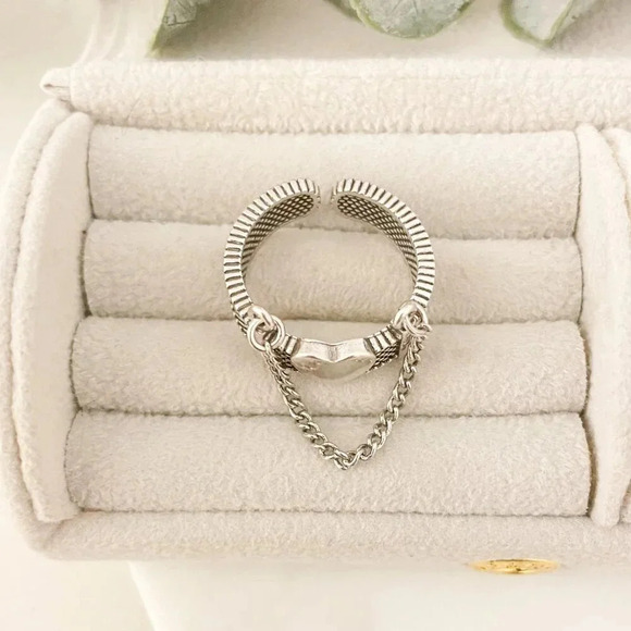 925 Sterling Silver Heart Ring Dangle Chain Ring Modern Ring Band - Picture 7 of 8
